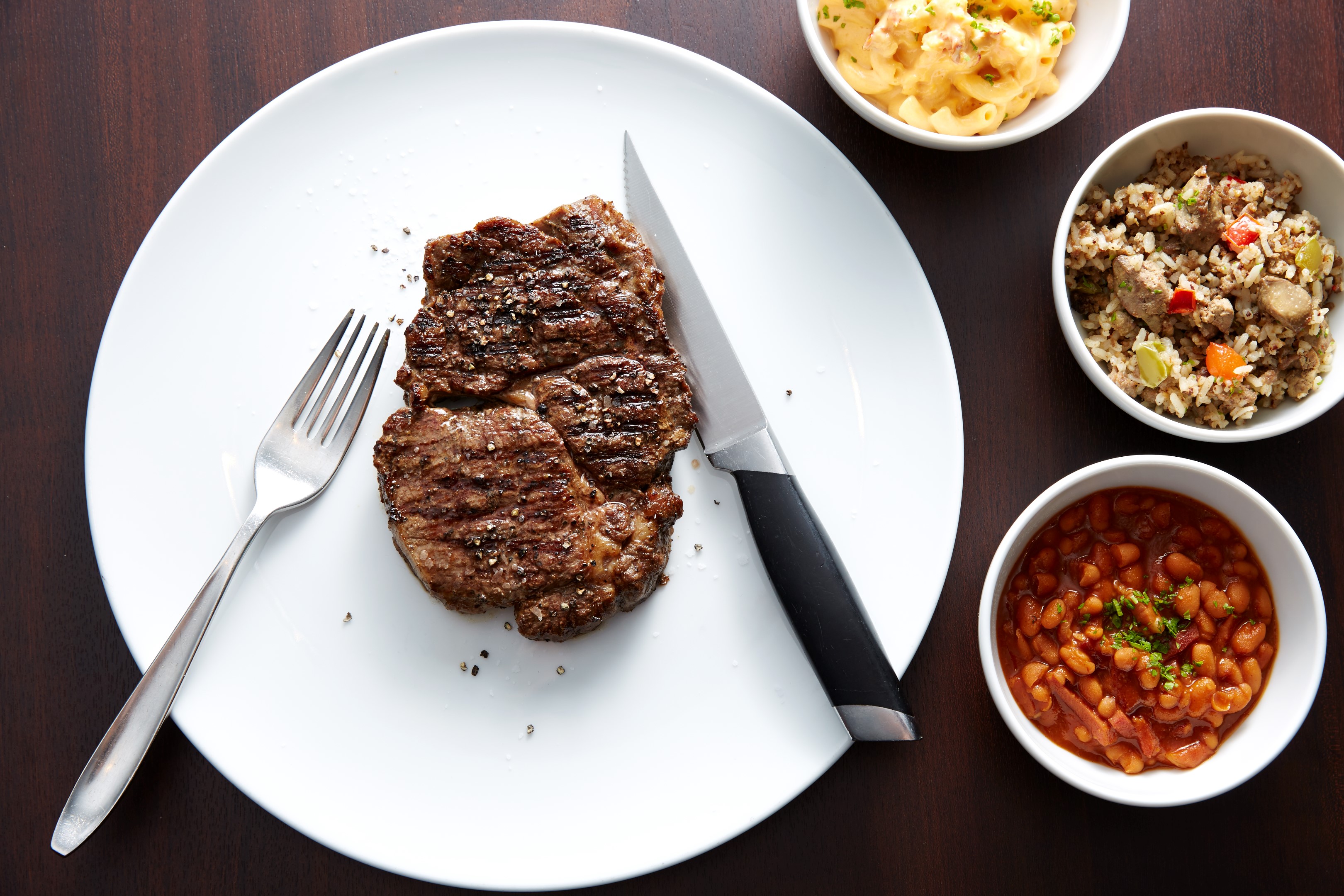 Celebrity Reflection - The Lawn Club Grill